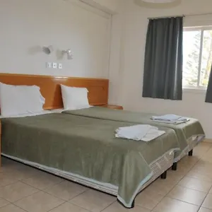 Apartment Debbiexenia Annex, Protaras